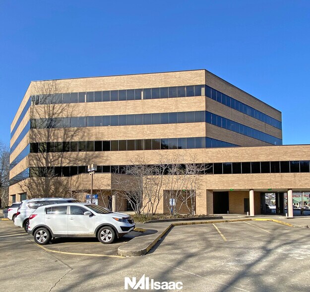 311 N Arnold Ave, Prestonsburg, KY à vendre - Photo de l’immeuble – Image 2 sur 4