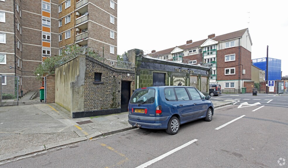 17 Woodman St, Londres à vendre - Photo de l’immeuble – Image 2 sur 3