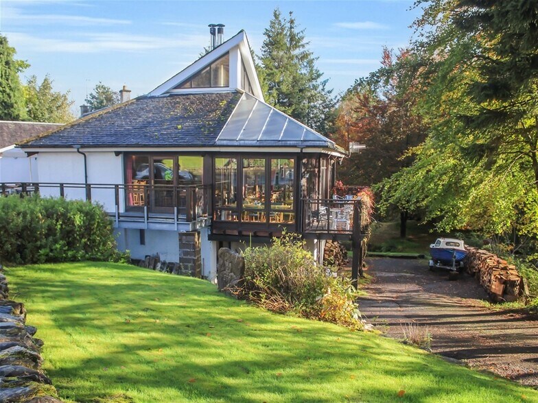 Capercaillie Restaurant and Rooms, Killin à vendre - Photo de l’immeuble – Image 2 sur 16