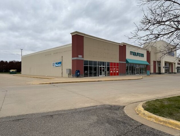 1001 18th Ave NW, Austin, MN à louer - Photo de l’immeuble – Image 2 sur 8