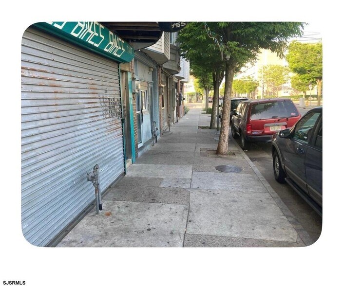 1117 Arctic Ave, Atlantic City, NJ à vendre - Photo de l’immeuble – Image 2 sur 12
