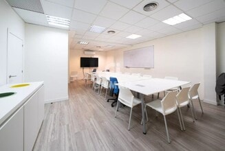 Local commercial dans Madrid, Madrid à louer Photo intérieure– Image 2 sur 6