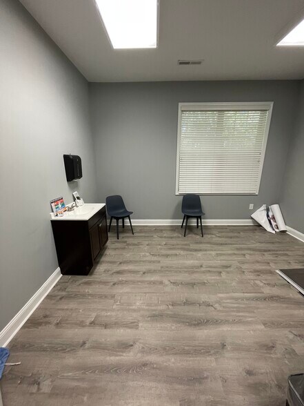 2950 Glendale Milford Rd, Cincinnati, OH à vendre - Photo intérieure – Image 3 sur 11