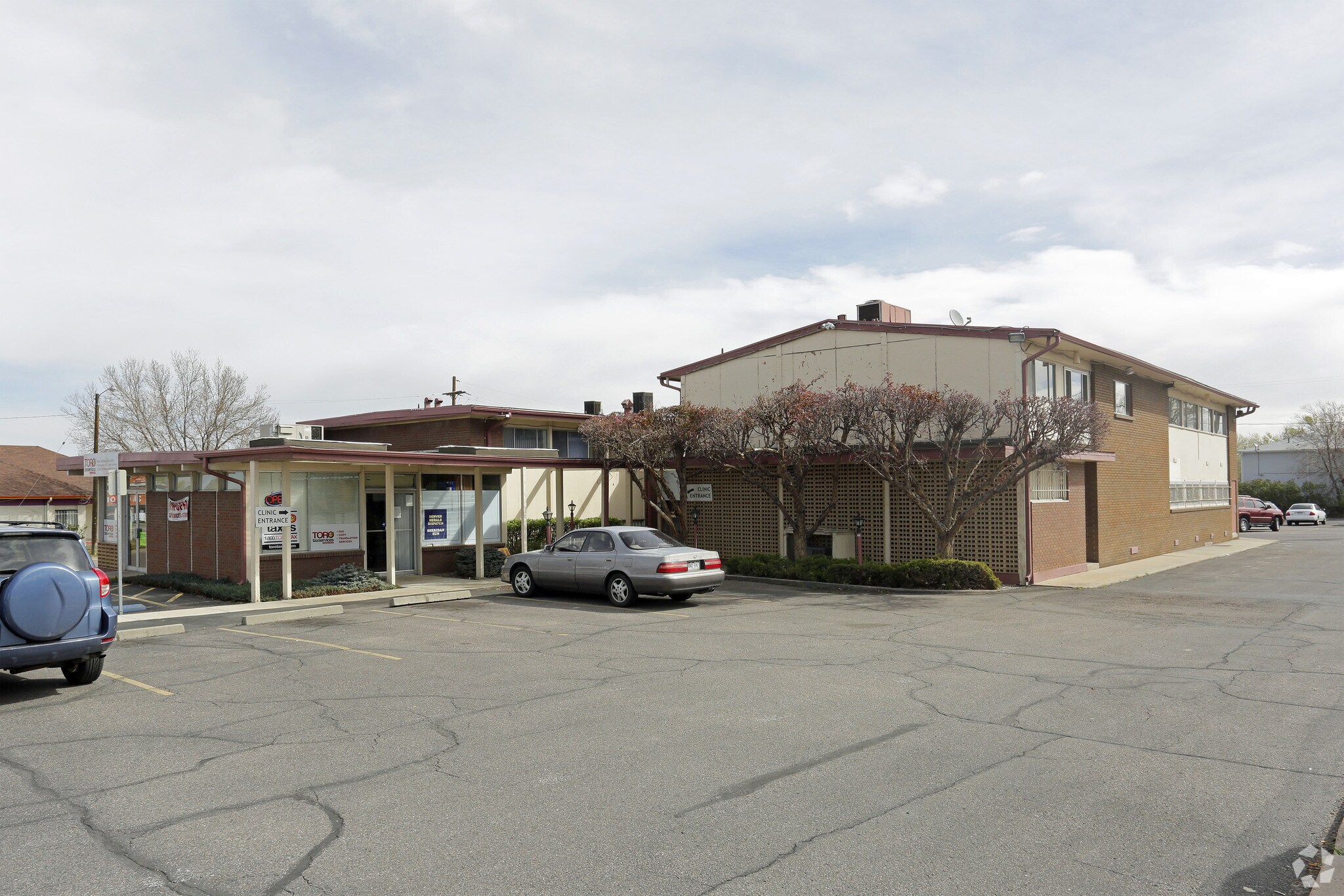 2200-2210 S Federal Blvd, Denver, CO à louer Photo principale– Image 1 sur 8