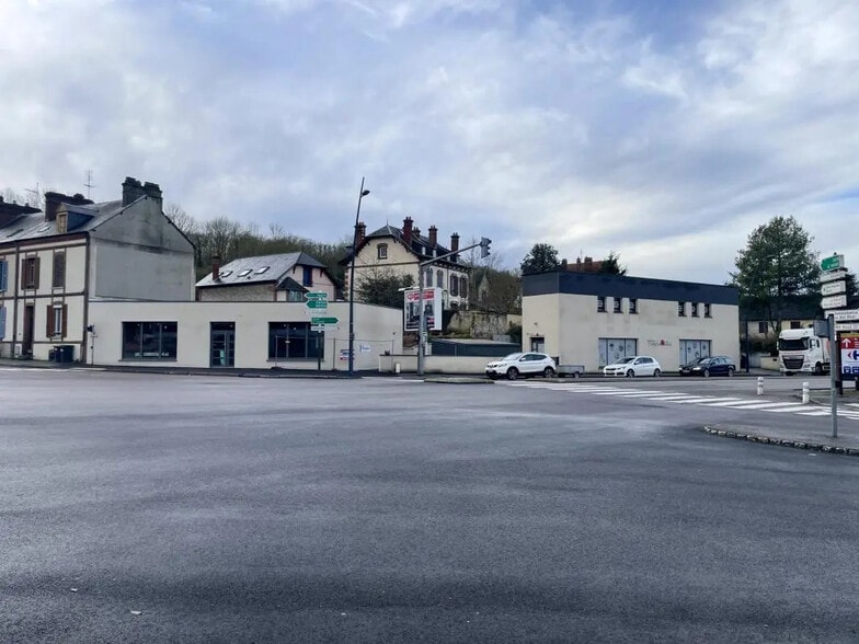 Local commercial dans Évreux à vendre - Photo de l’immeuble – Image 1 sur 5