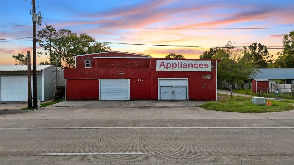 18496 US Highway 59, New Caney, TX à vendre - Photo de l’immeuble – Image 3 sur 9