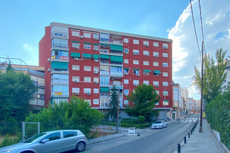 Plus de détails pour Calle De Francisco Santos, 25, Madrid - Local commercial à louer