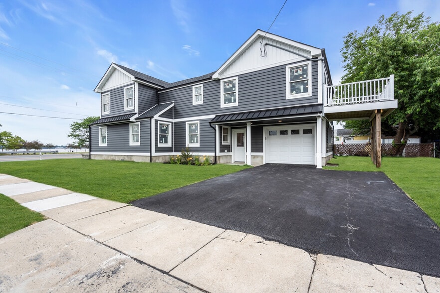 1611 River Rd, Belmar, NJ à vendre - Photo principale – Image 1 sur 21
