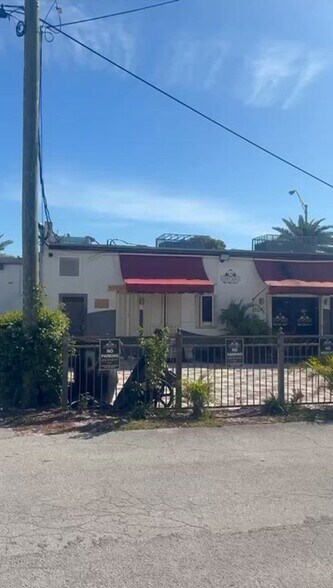 13120-13126 W Dixie Hwy, North Miami, FL à louer - Vidéo sur l’annonce professionnelle – Image 2 sur 18