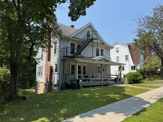 Plus de détails pour 214 Delaware Ave, Ithaca, NY - Logement à vendre