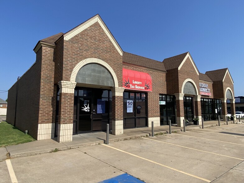 909-915 S Air Depot Blvd, Midwest City, OK à louer - Photo de l’immeuble – Image 3 sur 4