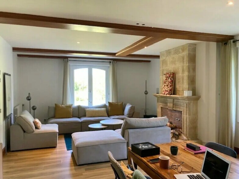 Bureau dans Quimper à vendre - Photo intérieure – Image 2 sur 8