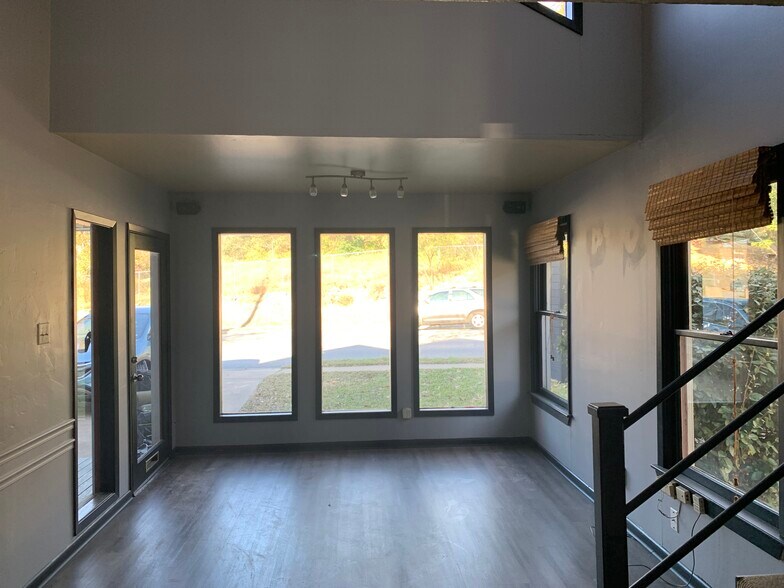 1619 W 6th St, Austin, TX à louer - Photo de l’immeuble – Image 3 sur 13