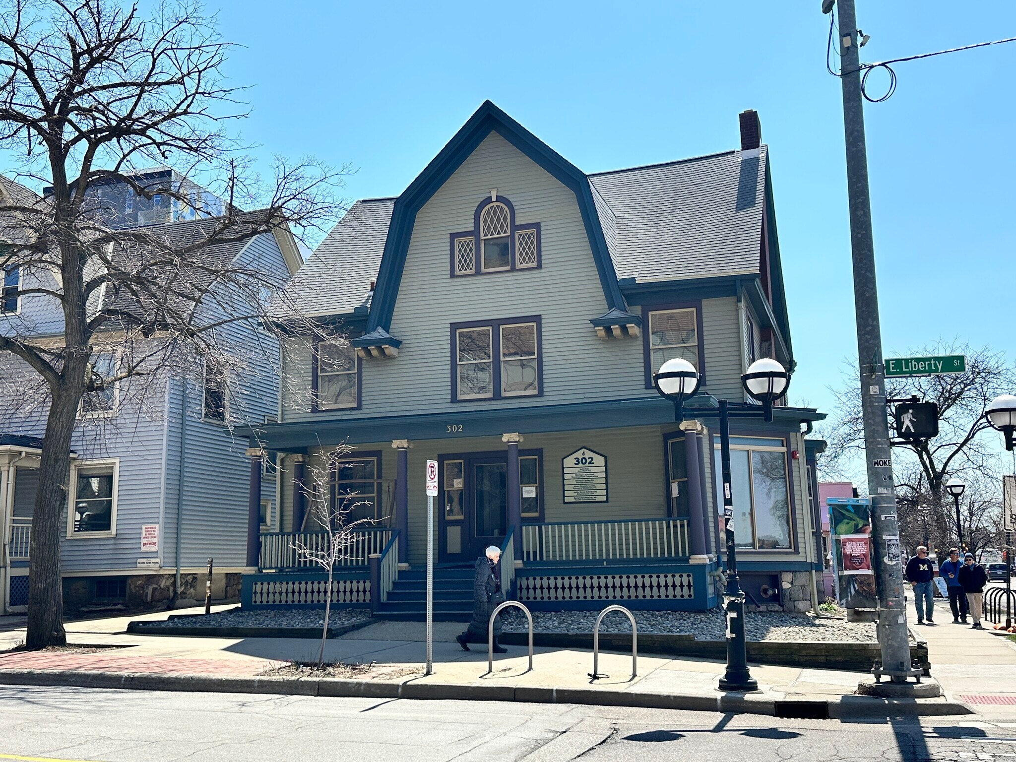302 E Liberty St, Ann Arbor, MI à louer Photo de l’immeuble– Image 1 sur 4