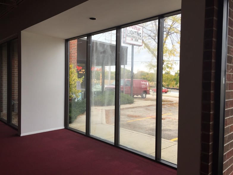 33W361-33W365 Roosevelt Rd, West Chicago, IL à vendre - Photo de l’immeuble – Image 3 sur 10