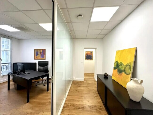 Plus de détails pour Bureau à louer