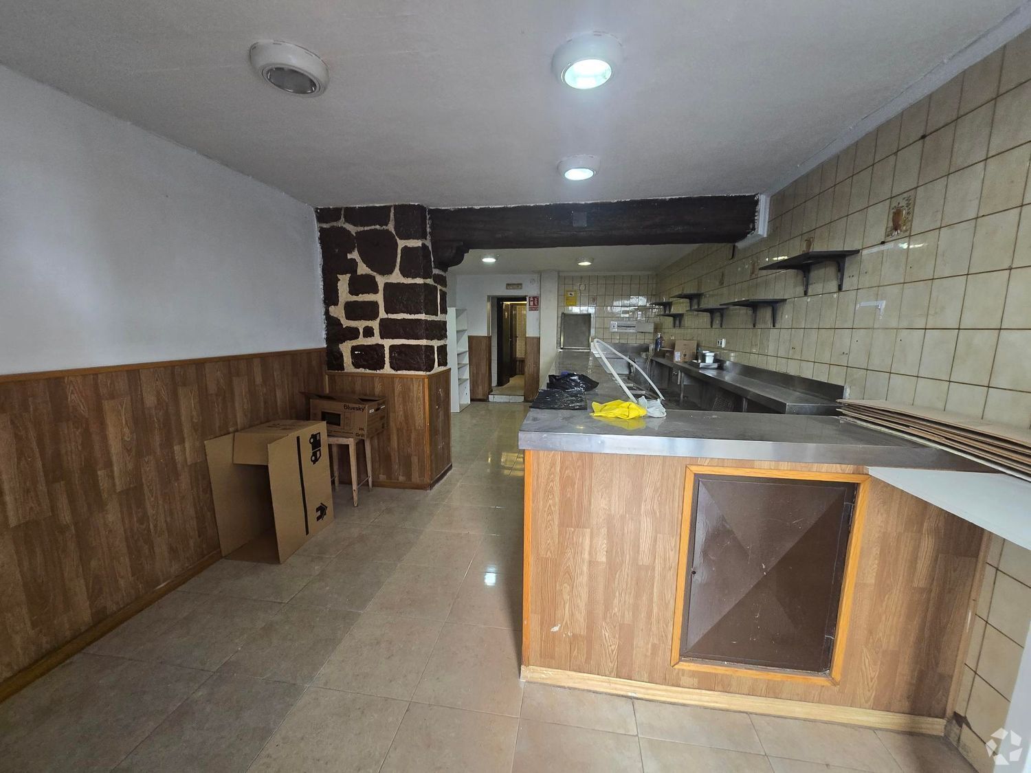 Immeuble residentiel dans Alcobendas, Madrid à vendre Photo intérieure– Image 1 sur 2