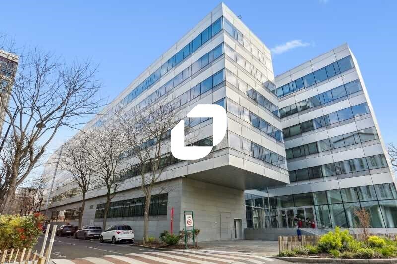 Bureau dans Rueil-Malmaison à louer - Photo de l’immeuble – Image 1 sur 14