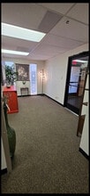 8546 Broadway St, San Antonio, TX à louer Photo intérieure– Image 2 sur 11