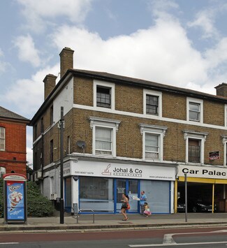 Plus de détails pour 167 Uxbridge Rd, Londres - Local commercial à louer