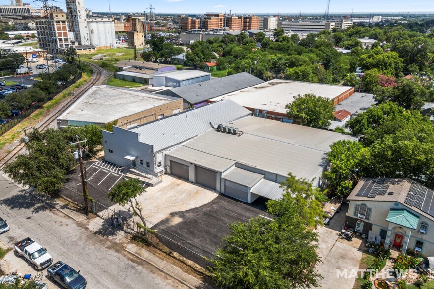 730 Perez St, San Antonio, TX à vendre - Photo de l’immeuble – Image 1 sur 8