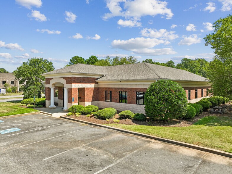 500 Lakeshore Pky, Rock Hill, SC à vendre - Photo de l’immeuble – Image 2 sur 24