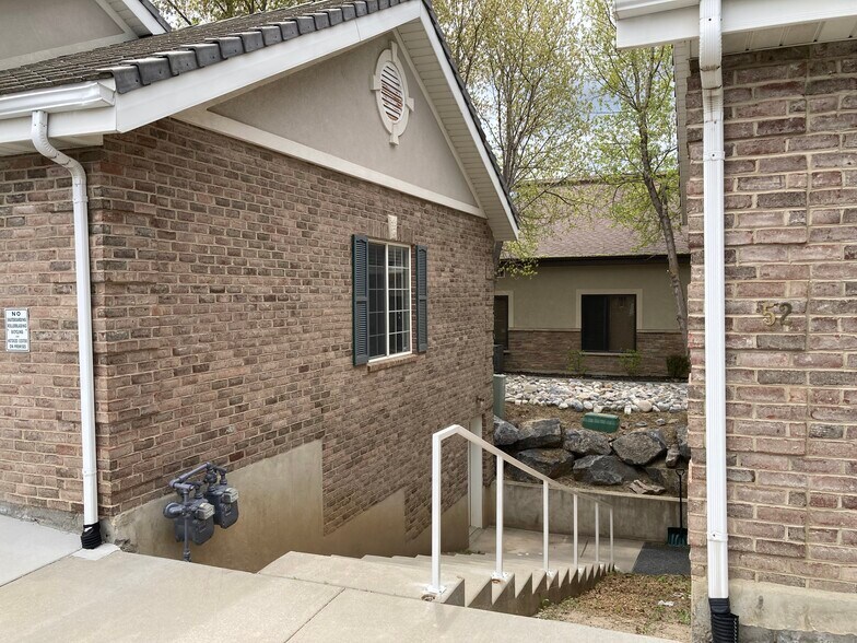 64 Red Pine dr, Alpine, UT à louer - Photo de l’immeuble – Image 3 sur 13