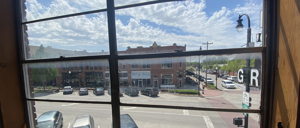 201 S Main St, Broken Arrow, OK à louer - Photo de l’immeuble – Image 3 sur 5