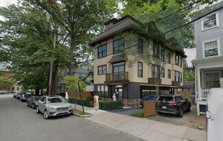 Plus de détails pour 12 Williams St, Brookline, MA - Logement à vendre