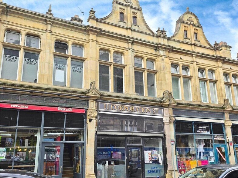 11 Corporation St, Dewsbury à louer - Photo de l’immeuble – Image 2 sur 8