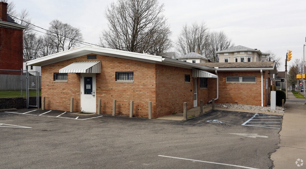 1201 S A St, Richmond, IN à louer - Photo de l’immeuble – Image 2 sur 27