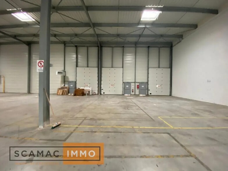 Industriel/Logistique dans Moissy-Cramayel à louer - Photo de l’immeuble – Image 3 sur 5