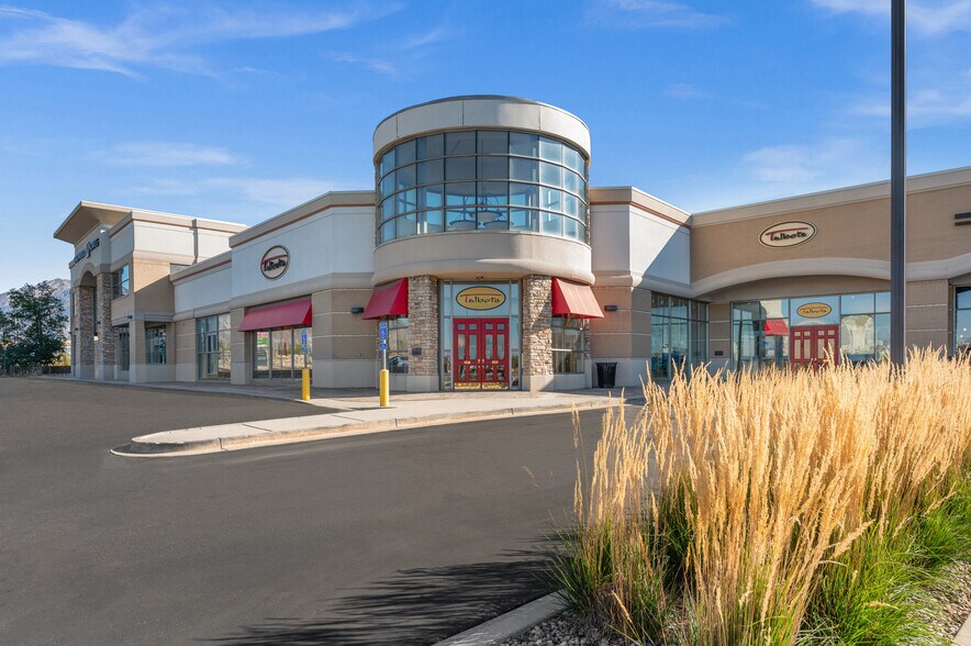 6400 S State St, Murray, UT à louer - Photo de l’immeuble – Image 2 sur 7