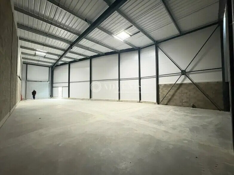 Industriel/Logistique dans Béziers à louer - Photo de l’immeuble – Image 1 sur 10