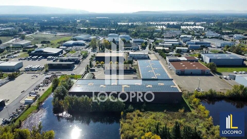 Local d'activités dans Le Thor à vendre - Aérien – Image 2 sur 8