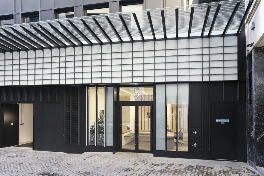 5 Swallow Pl, Londres à louer - Photo de l’immeuble – Image 2 sur 27
