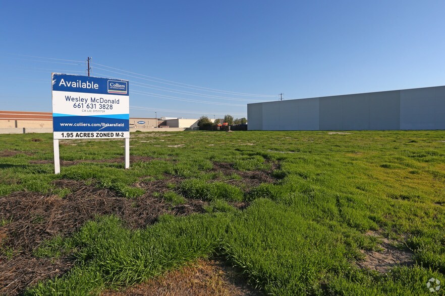 8503 Scobee St, Bakersfield, CA à vendre - Photo de l’immeuble – Image 2 sur 6