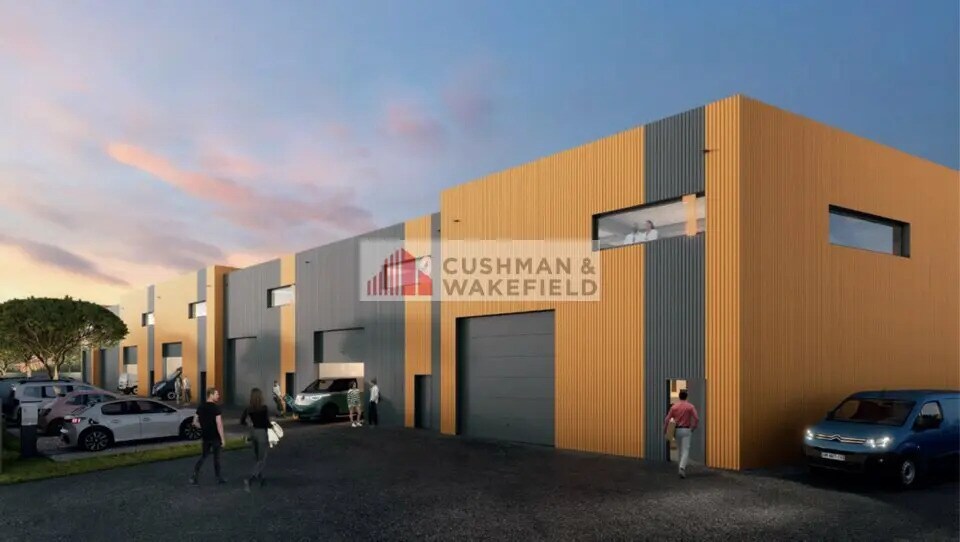 Local d'activités dans Lunel à vendre - Photo de l’immeuble – Image 2 sur 4