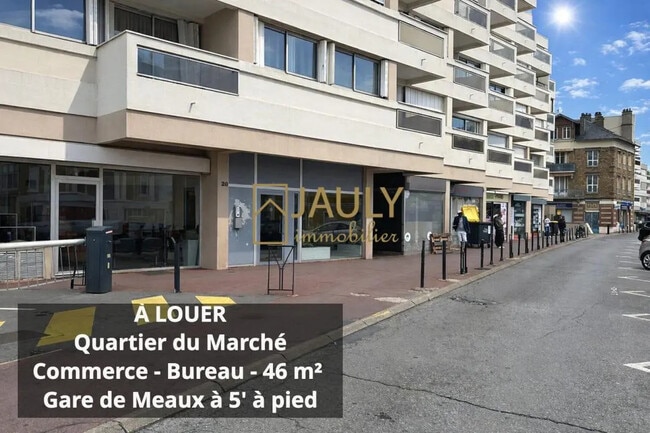 Plus de détails pour 22 Place Jean Bureau, Meaux - Local commercial à louer