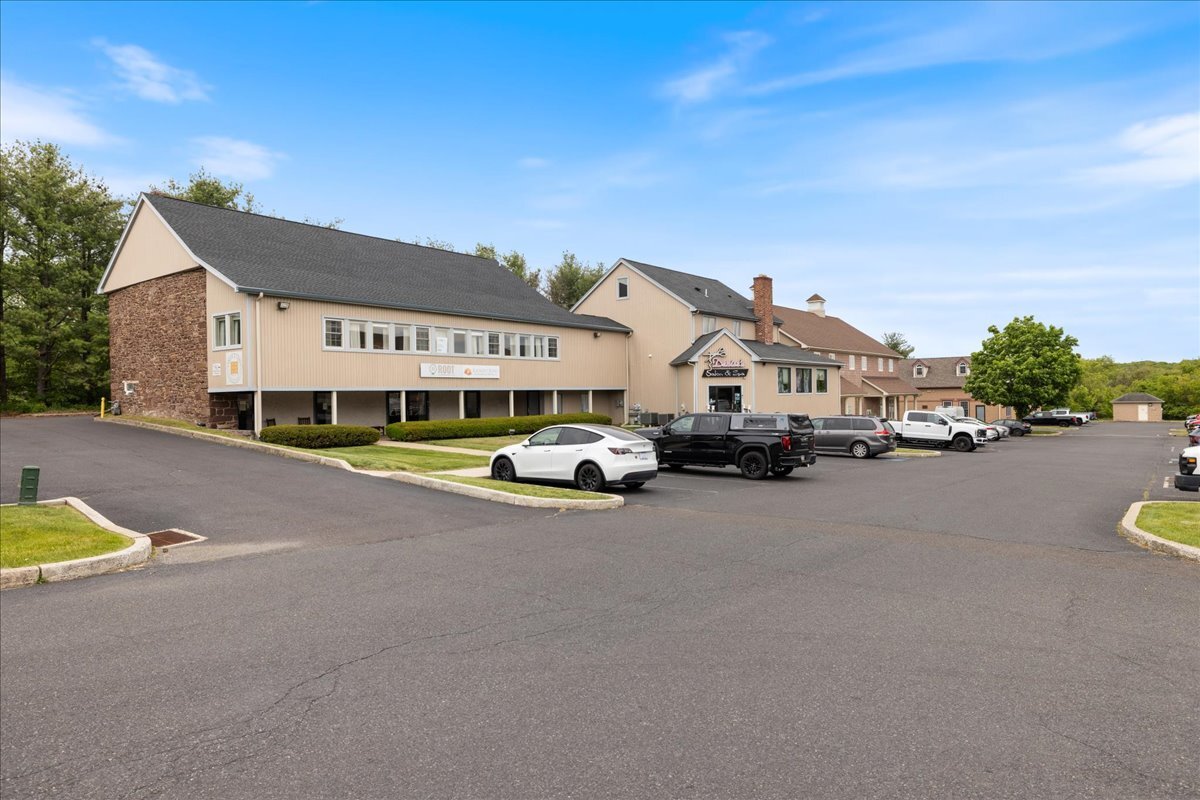80 Gravel Pike, Red Hill, PA à louer Photo de l’immeuble– Image 1 sur 28