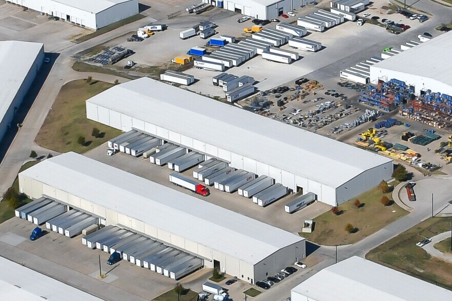 5091 Dakota Ln, Denton, TX à vendre - Photo de l’immeuble – Image 3 sur 25