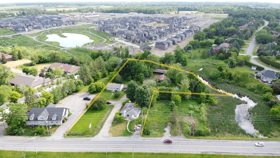 5634 Manotick Main St, Ottawa, ON à vendre - Photo de l’immeuble – Image 3 sur 3