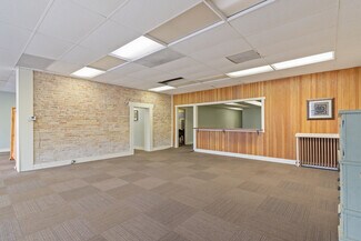 Plus de détails pour 307-309 Dewitt St, Portage, WI - Local commercial à vendre