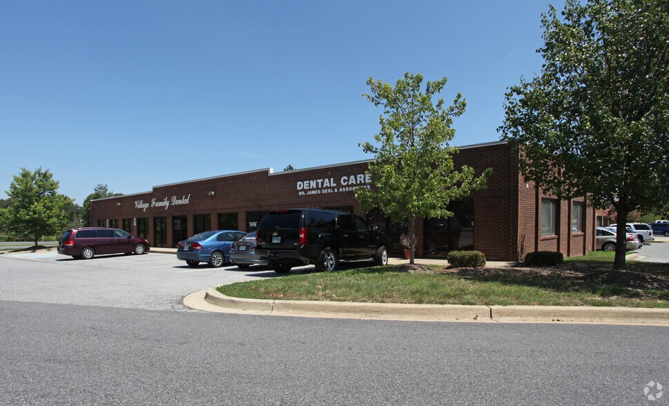 85 High St, Waldorf, MD à louer - Photo principale – Image 1 sur 8