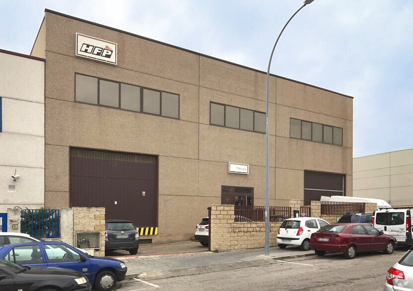 Calle Aeronáutica, 21, Alcorcón, Madrid à louer - Photo de l’immeuble – Image 1 sur 2