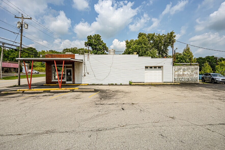 508 New Alexandria Rd, Greensburg, PA à vendre - Photo de l’immeuble – Image 3 sur 41