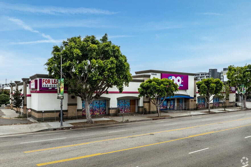 11040 W Pico Blvd, Los Angeles, CA à louer - Photo principale – Image 1 sur 29