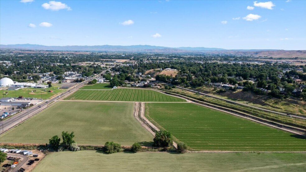 1610 6th Ave S, Payette, ID à vendre - Photo de l’immeuble – Image 2 sur 15