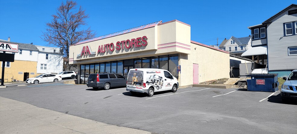 459 W Broad St, Hazleton, PA à vendre - Photo de l’immeuble – Image 2 sur 5