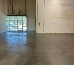 5015 Catron Dr, Dallas, TX à louer Photo intérieure– Image 1 sur 4